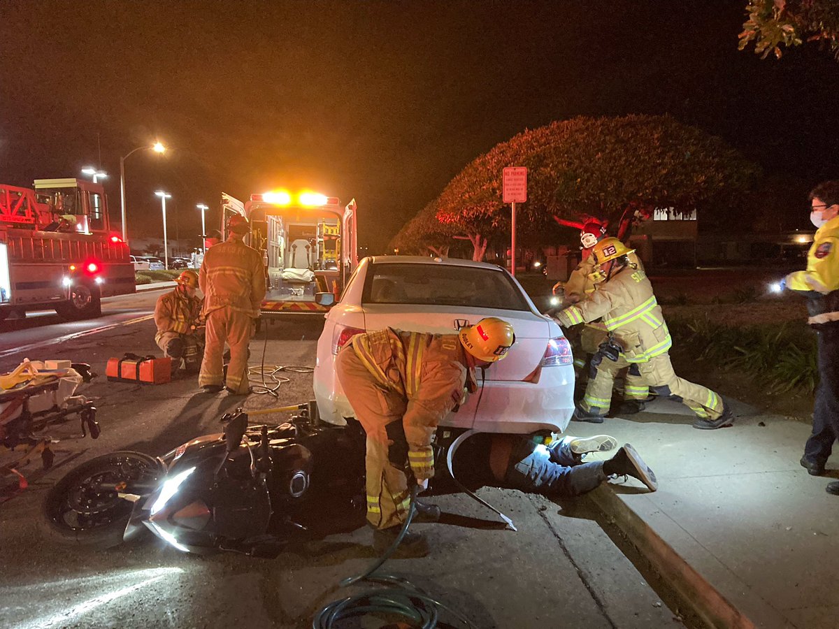 Motorcycle Vs parked car. 475 S Kellogg. SBC on scene with a motorcyclist under parked car. FF's used airbags and Jaws to extricate victims with minor injuries. Pt transported to cottage. Under investigation. C/T 1838