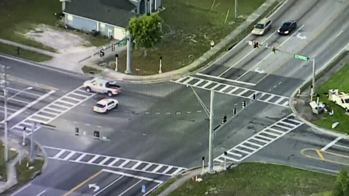 ELGIN BLVD @ MARINER BLVD  Deadly crash investigation clear from overnight. All law enforcement has cleared. SpringHill