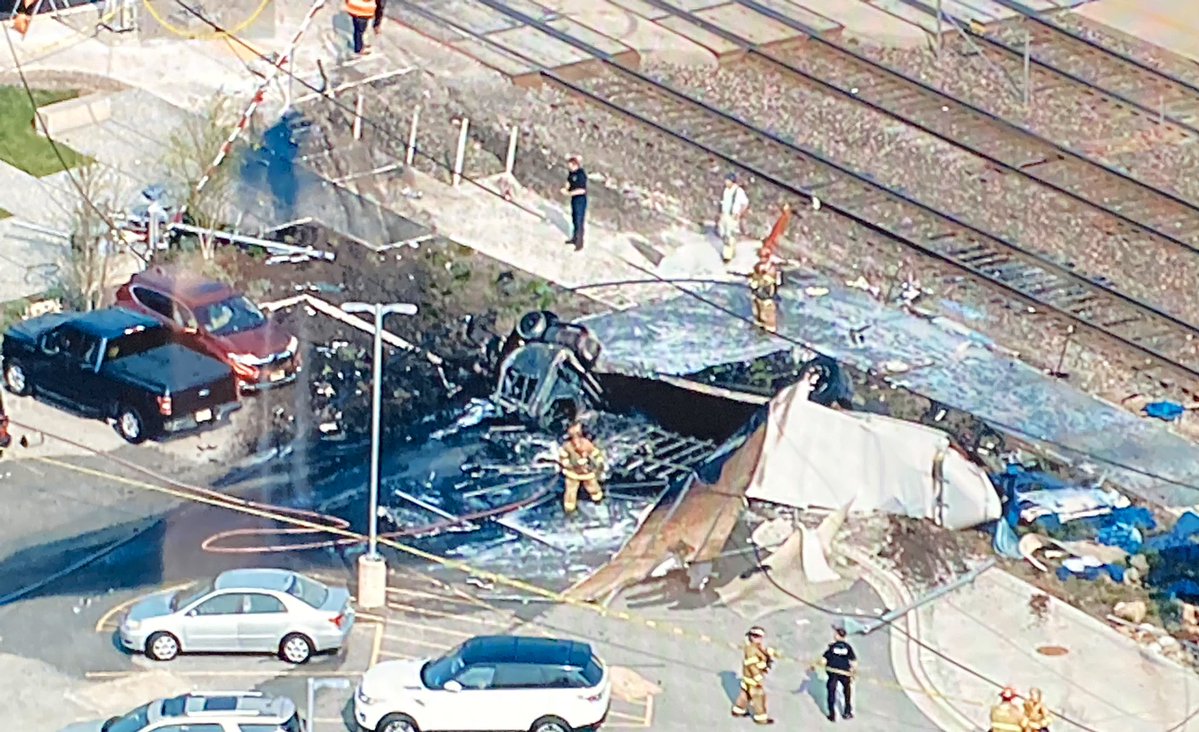 ClarendonHills - MAJOR PROBLEM at the BNSF tracks. Inbound Metra train struck a semi near Prospect Ave. Semi is destroyed. Significant damage to train as well. No word on injuries yet. Fire equipment blocks Prospect Ave on both sides of the tracks. No Metra trains running now