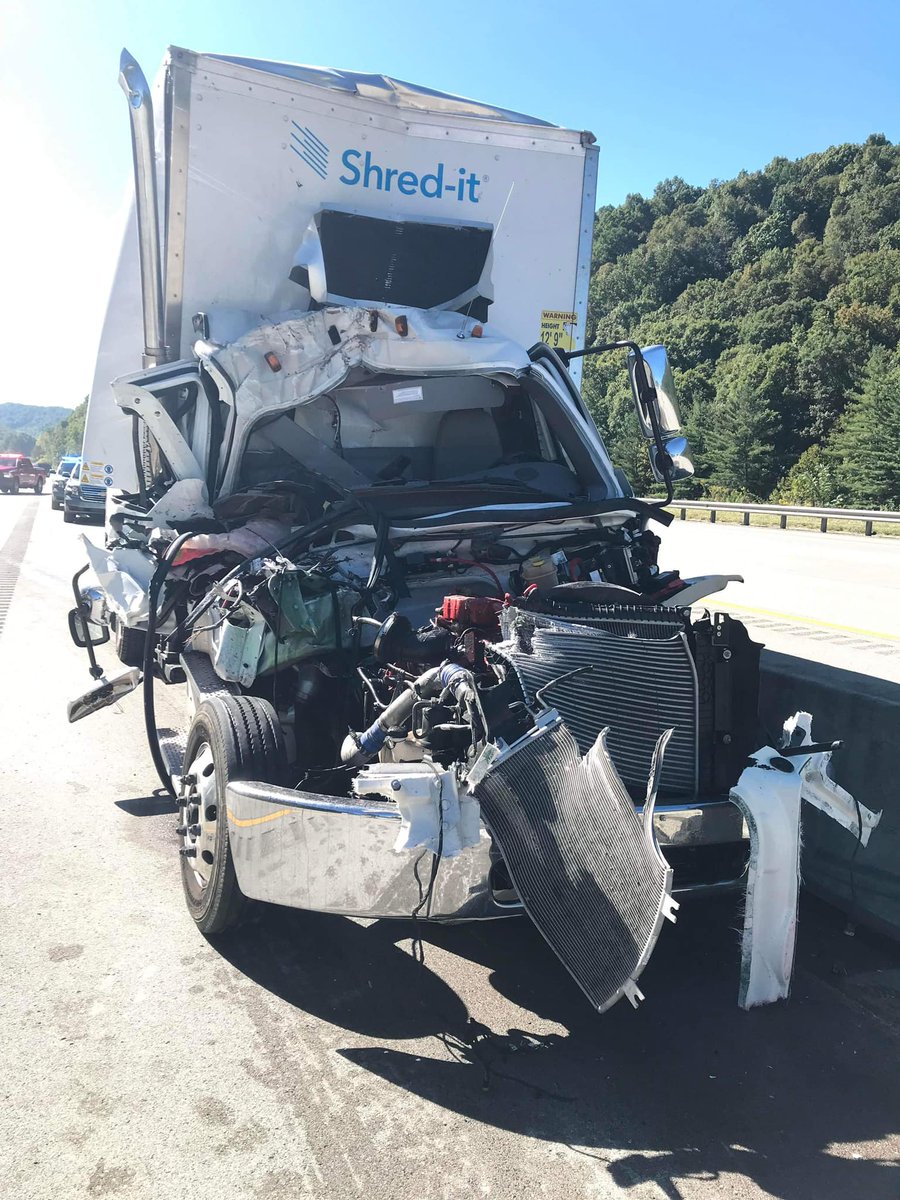 Mount Vernon emergency personnel are on scene of a non-injury crash involving two commercial vehicles on I-75 at the 52.8 mile marker.  One lane is closed. Personnel are asking drivers to use caution in the area