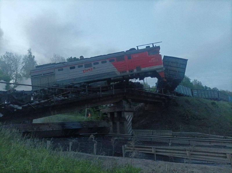 Un pont ferroviaire s'est effondré dans la région de Koursk