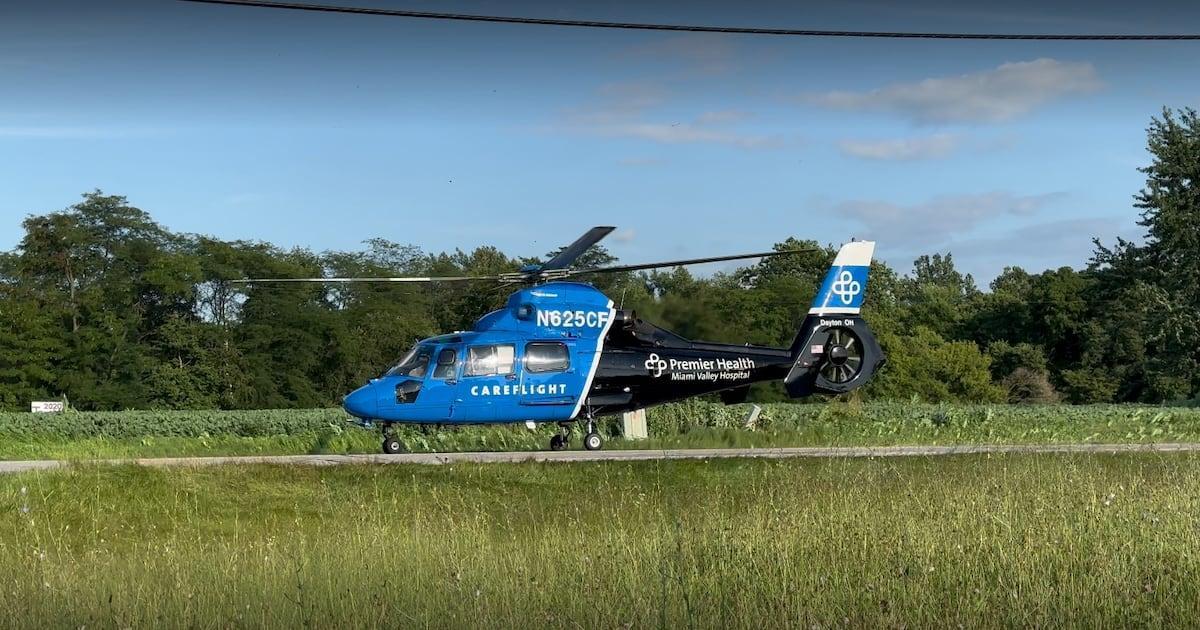 1 person dead, 3 injured after two-vehicle crash in Clark County